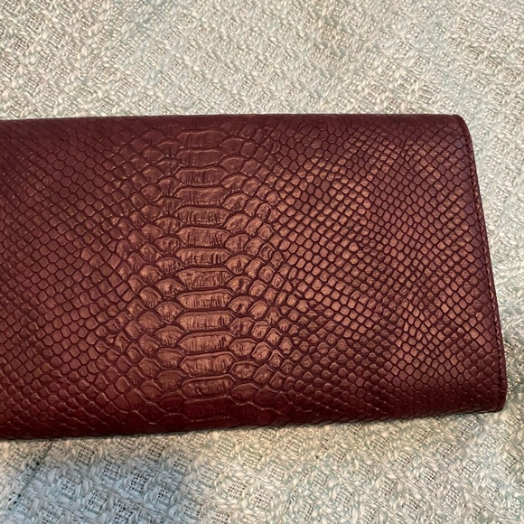 NEW! Aldo travel wallet - Picture 6 of 6